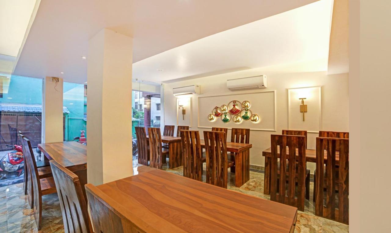 Treebo Lazystay Elite Bhubaneswar Exterior foto